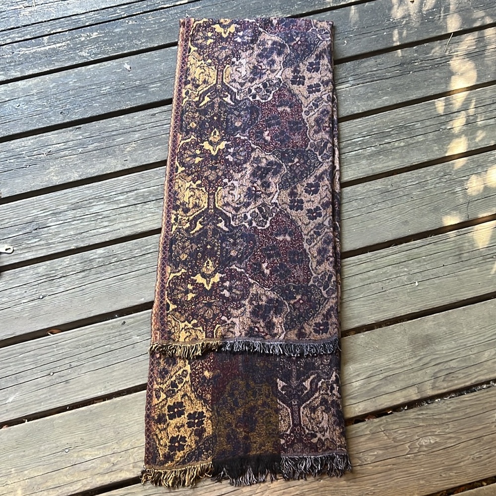 Wilfred Wool Scarf
